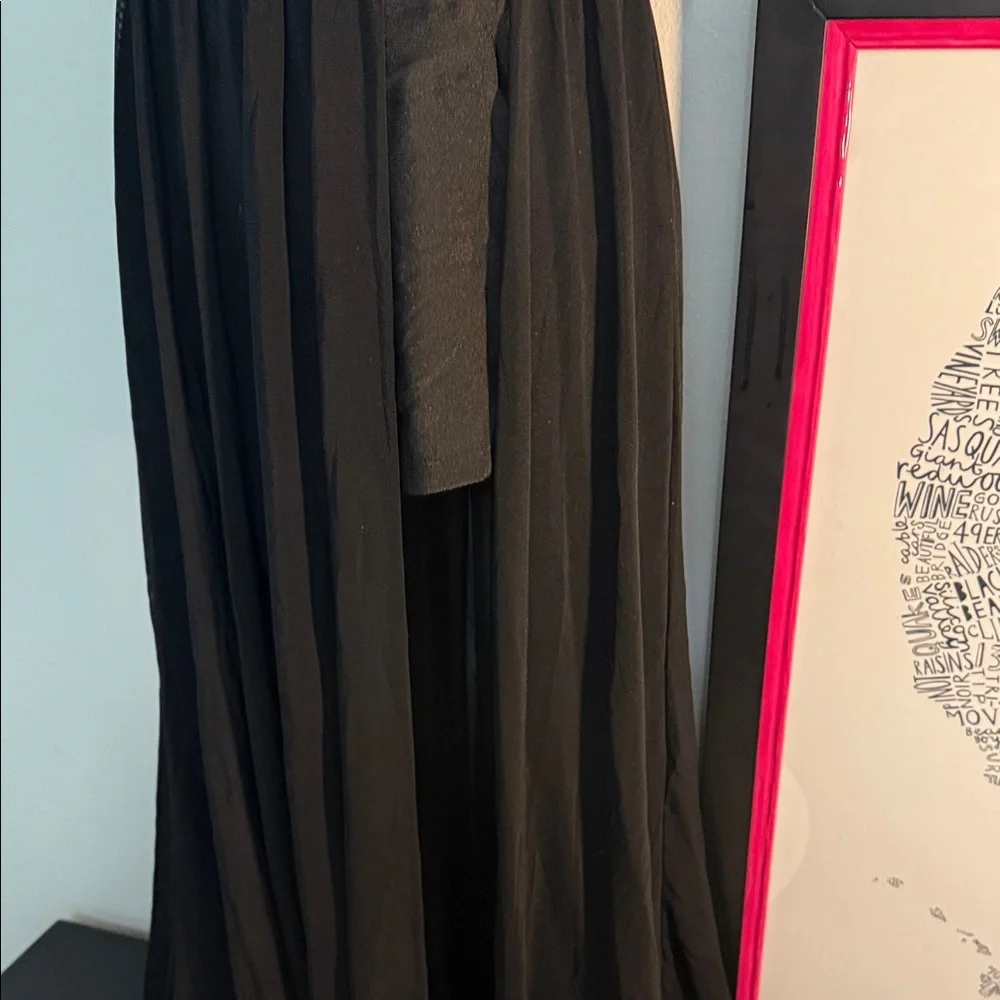 Iefiel NWT Black High-Low Dress with Embellishments - Picture 3 of 6